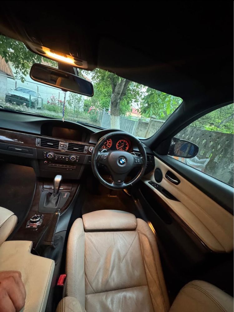Dezmembrez BMW e90, N57D30A, Black Sapphire Metal