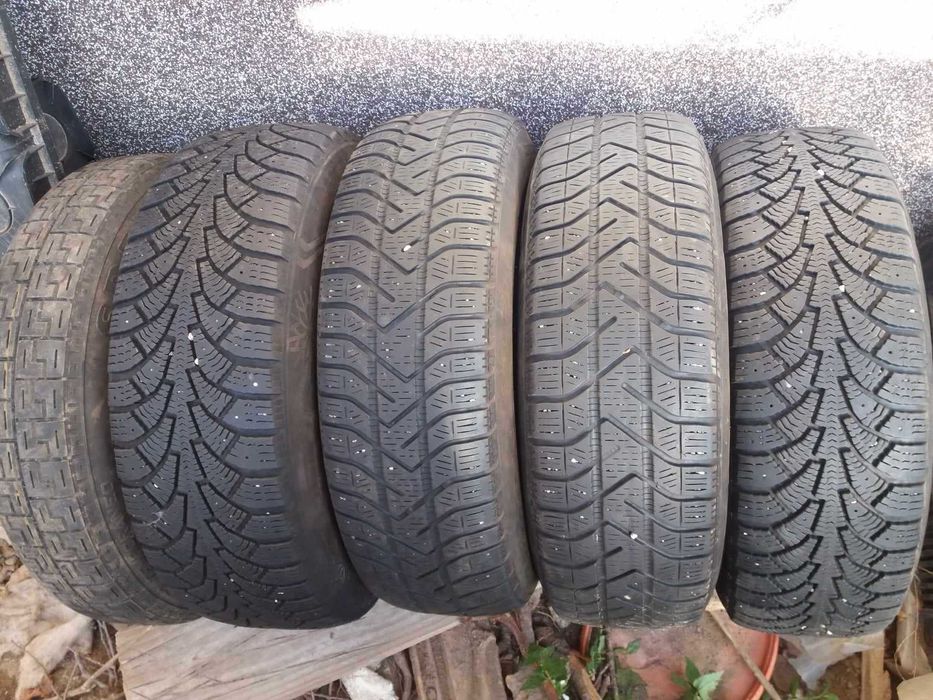 Kit roti de iarna 185/70/14 Ford  (Cauciucuri + Jante + Roata rezerva)