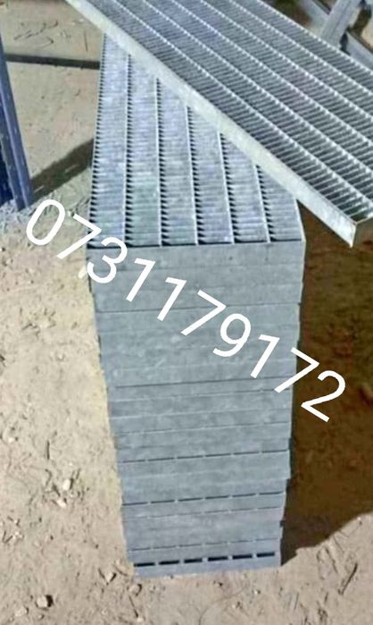 Scara exterior  trepte platforme