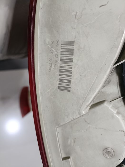 Tripla stop Audi A4 2004-2007 aripă Sedan