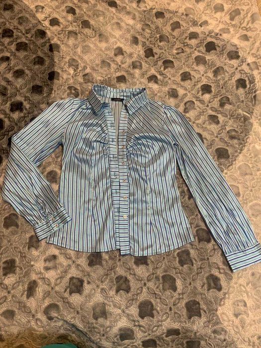 Женская Стильная Рубашка. 42 -44 Цвет Голубой. Атласная.