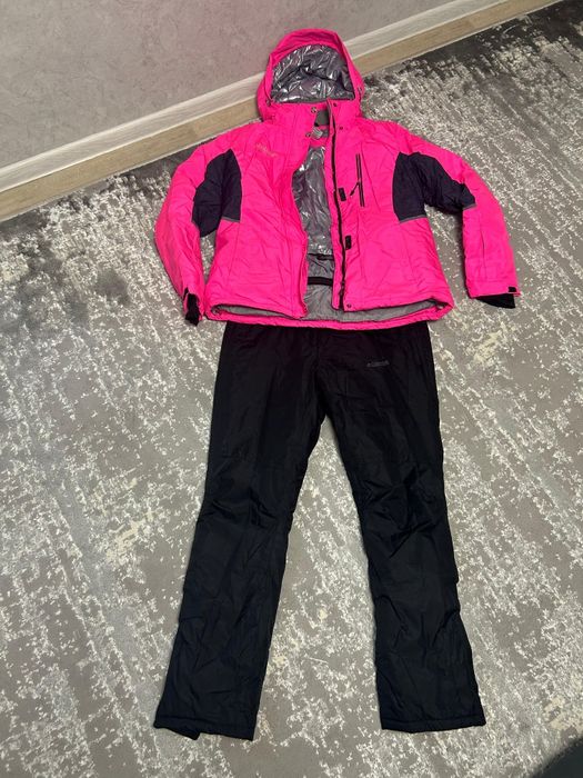 Продается Лыжный костюм