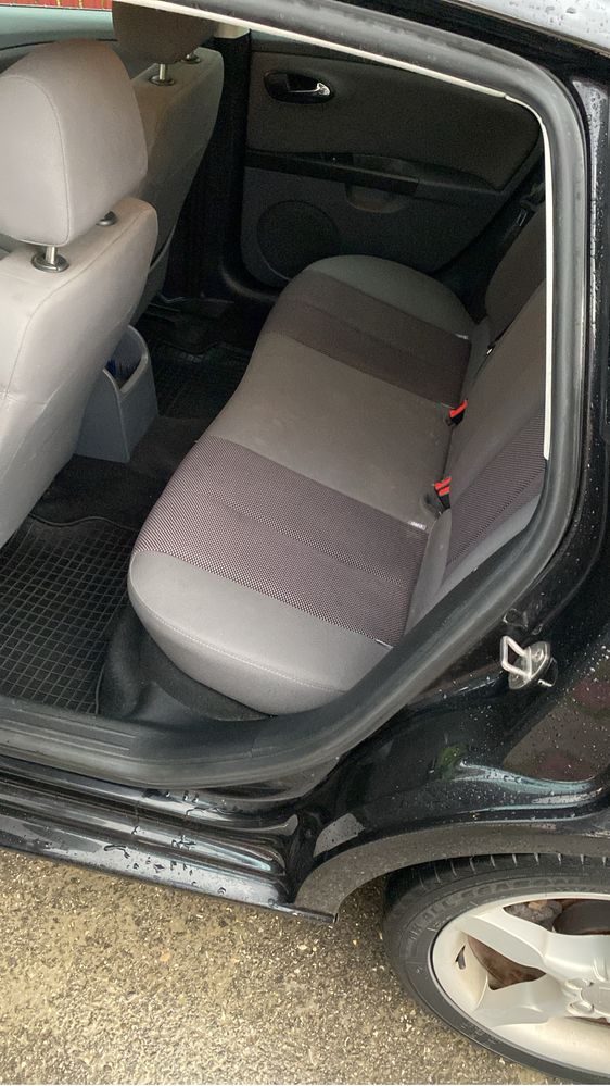 De vanzare Seat Leon 1p an 2008 2.0 diesel 170 cp senzori de parcare