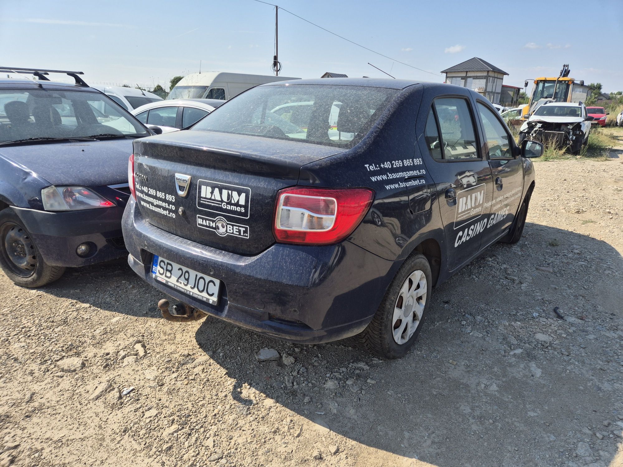 Dacia Logan lovit avariat