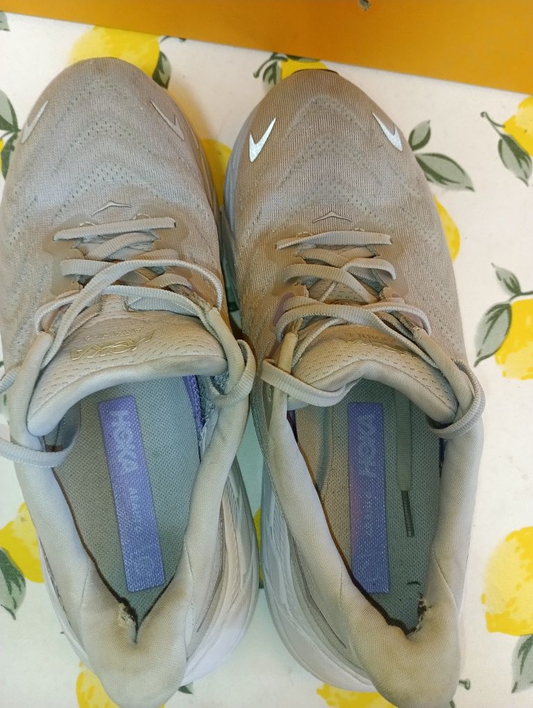 Hoka Arahi 6 N 40 - 35 лв