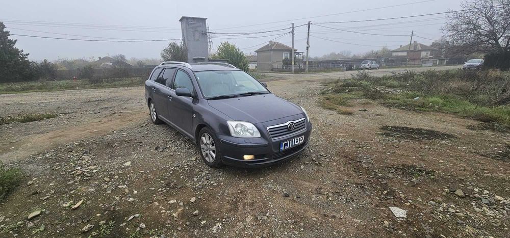 Продавам колата си