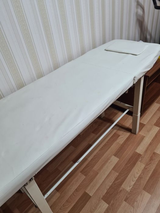 Кушетка для массажа