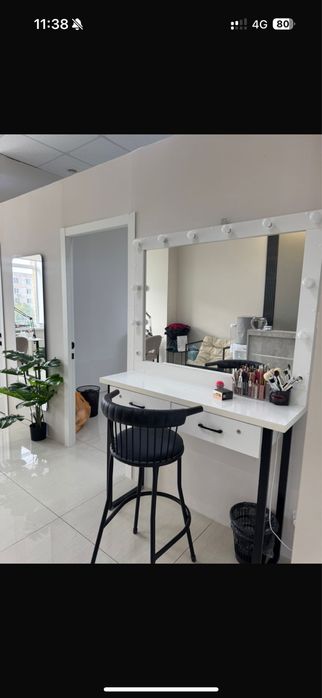 Аренда визажного стола