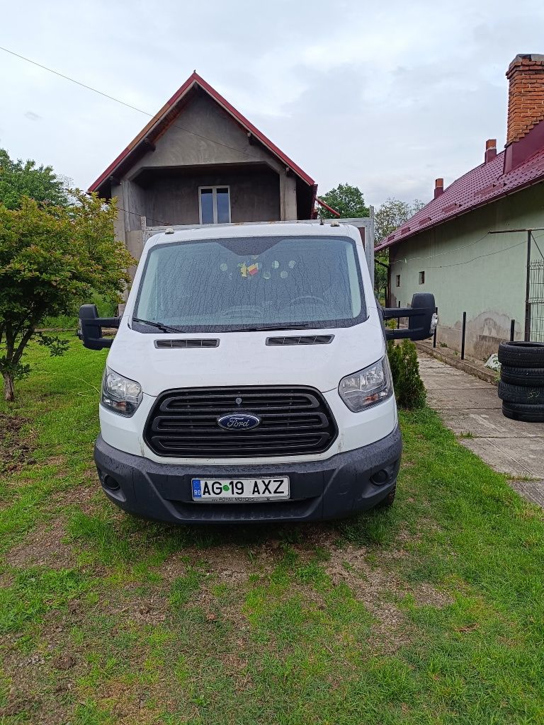 Vând Ford transit