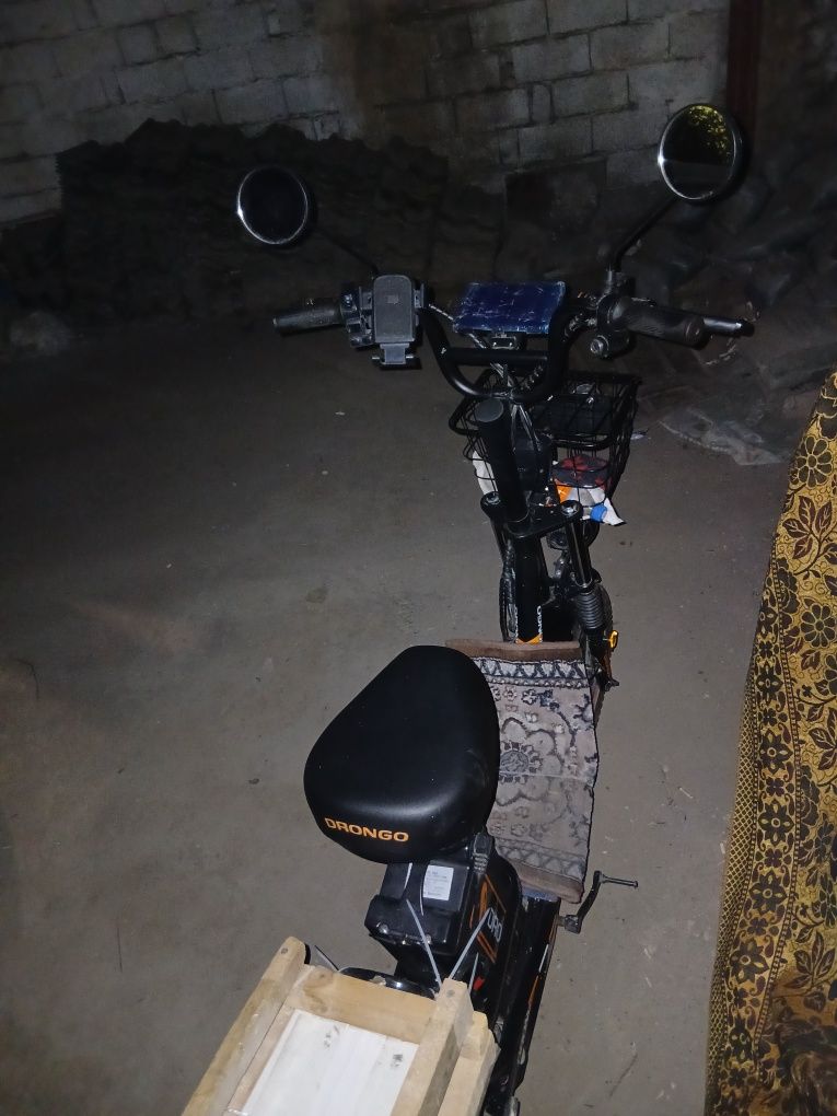 Drongo Monstr originali. sotaman srochna