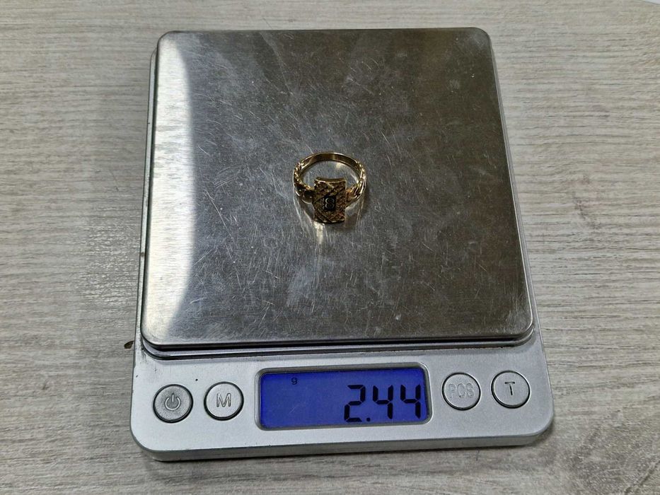 Дамски златен пръстен 14К / 2,44 гр.