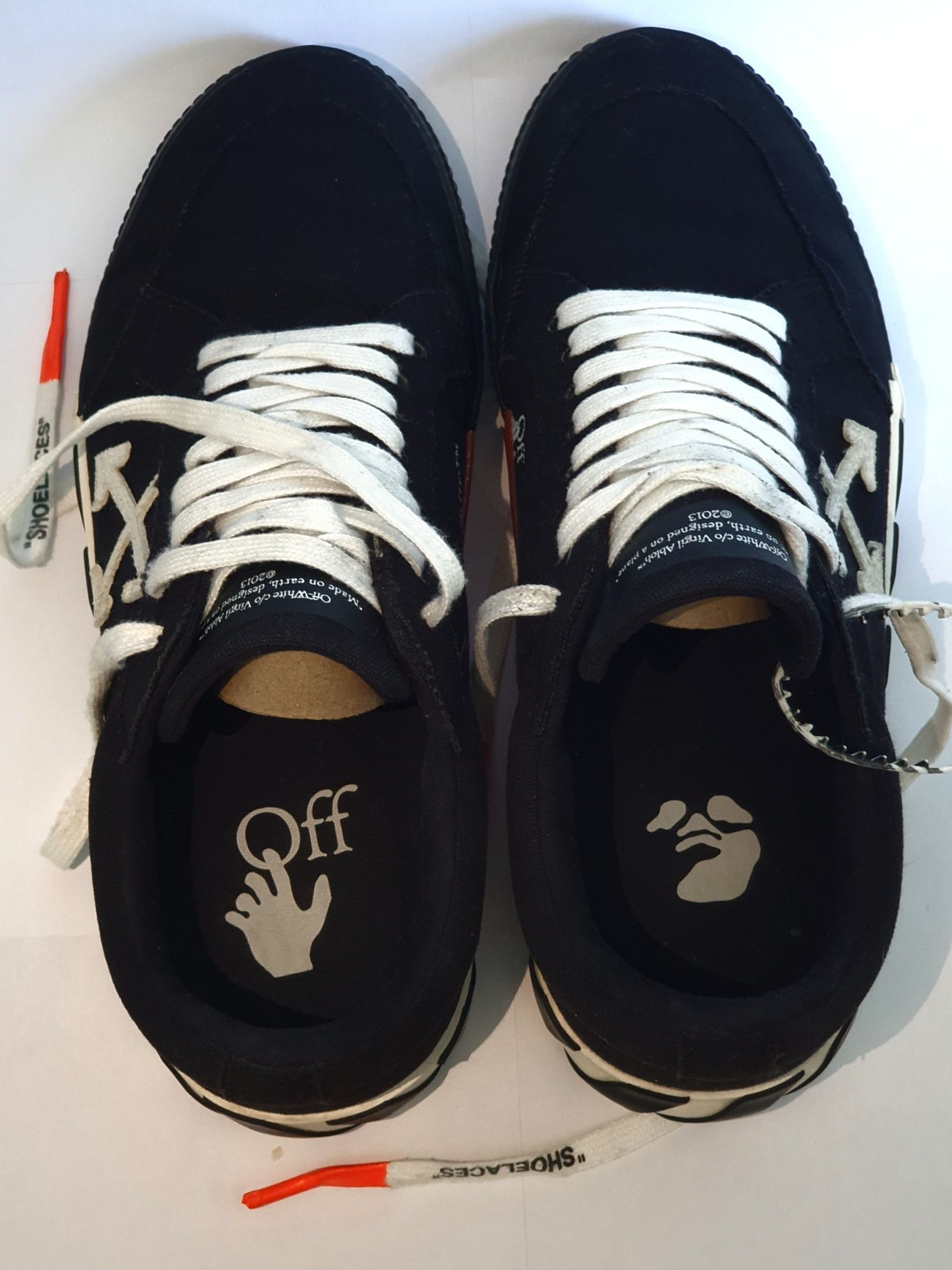 Off White Vulcanized