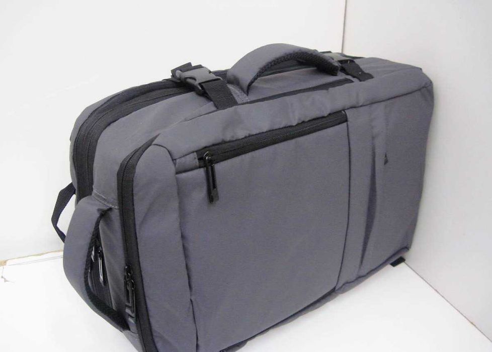 Rucsac negru extensibil