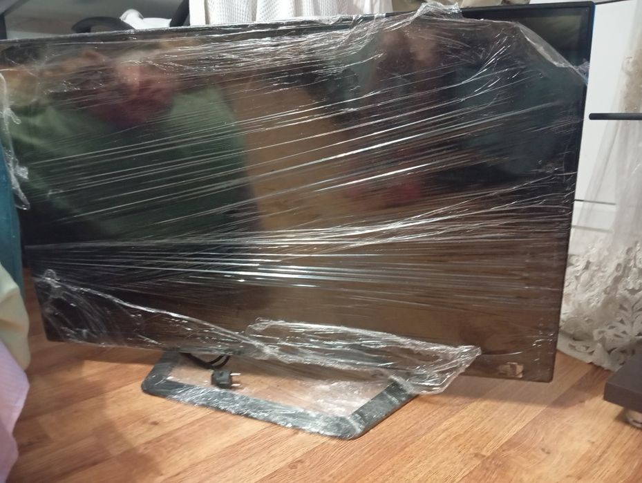 Продам телевизор