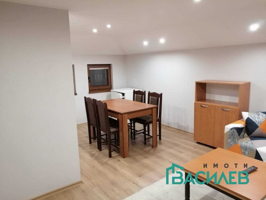 Дава се под наем Двустаен апартамент в София, Център - 55 кв.м за 498.27 € - Снимка #2