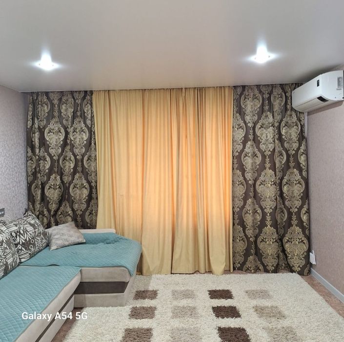 Продам шторы красивые