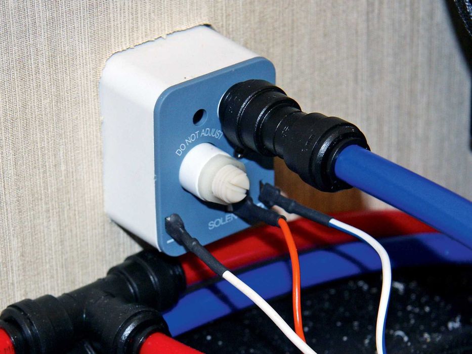 Reparatii,modificari RULOTE, electrician/electronist RULOTE