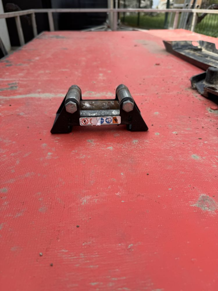 Praguri , stopuri spate si scut can-am outlander lung