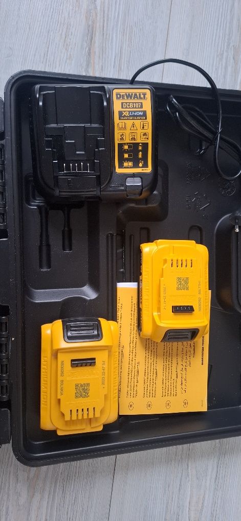 Dewalt DCD771D2-QW