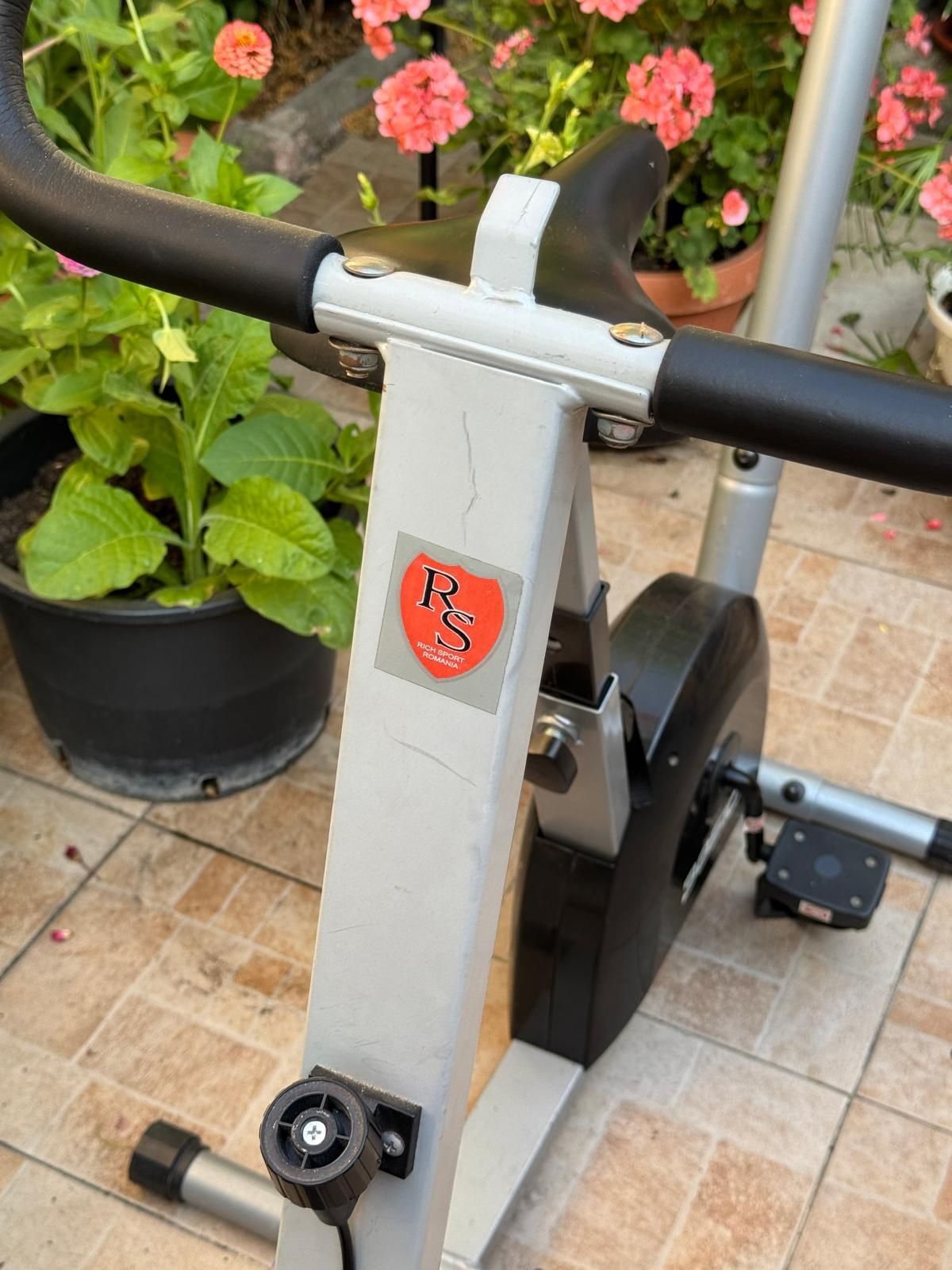Bicicleta stationara