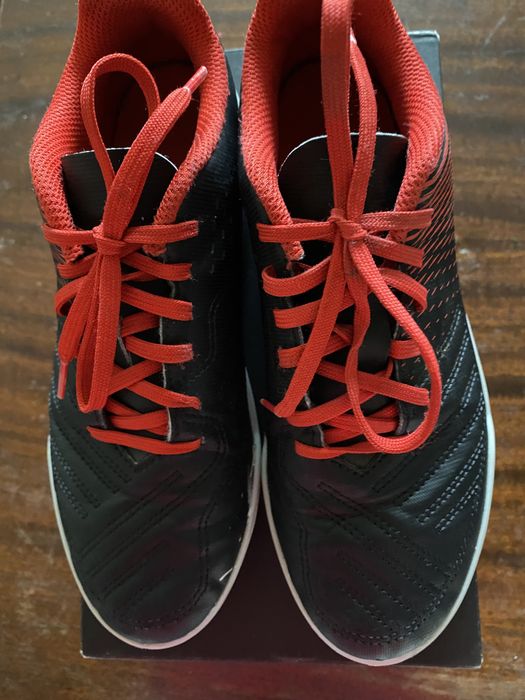 Обувки за футбол (стоножки)