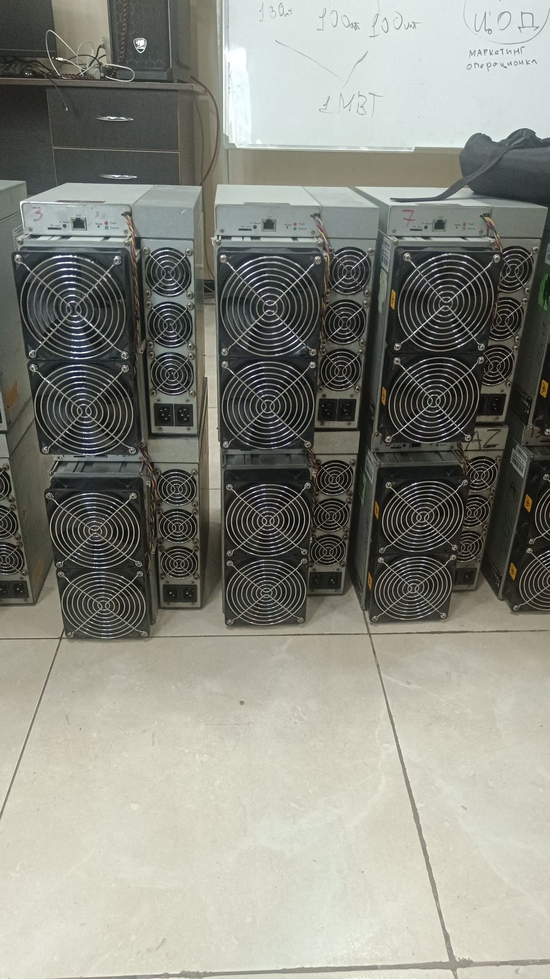 Antminer s19  pro