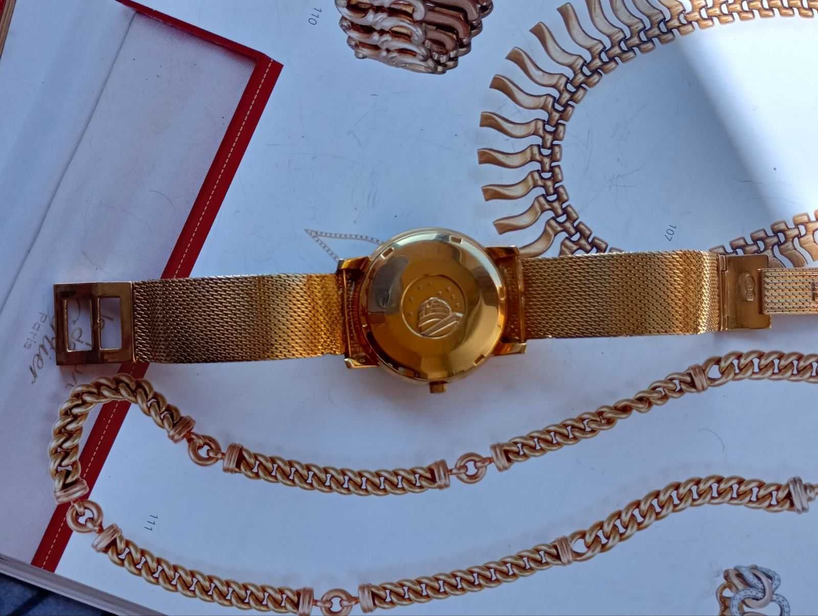 Златен швейцарски часовник OMEGA Constellation 18к злато! 18k gold