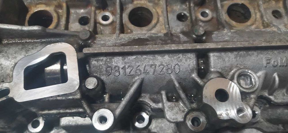 Капак, верига( 7мм) и разпределителни валове за 1.5 blueHDI
