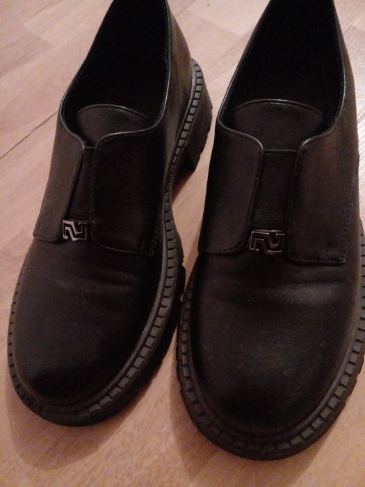 Обувь женская обувь