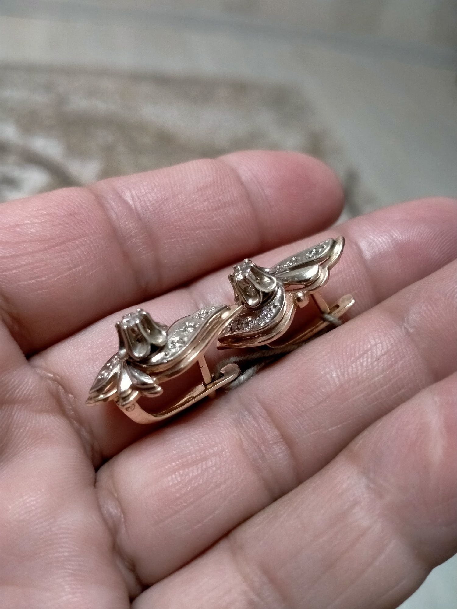 Советский комплект с якутскими бриллиантами