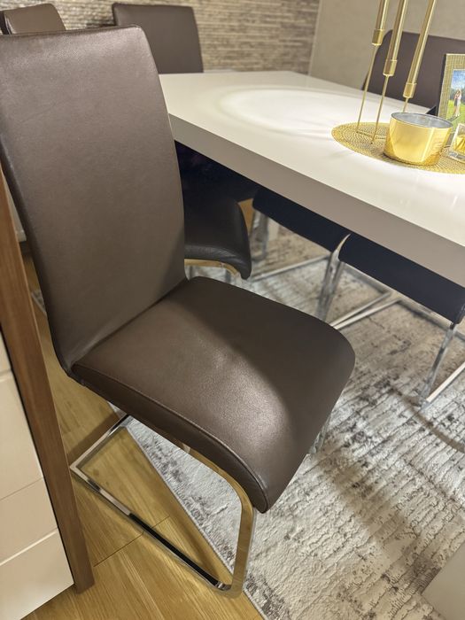 Masa cu 6 scaune piele ecologica