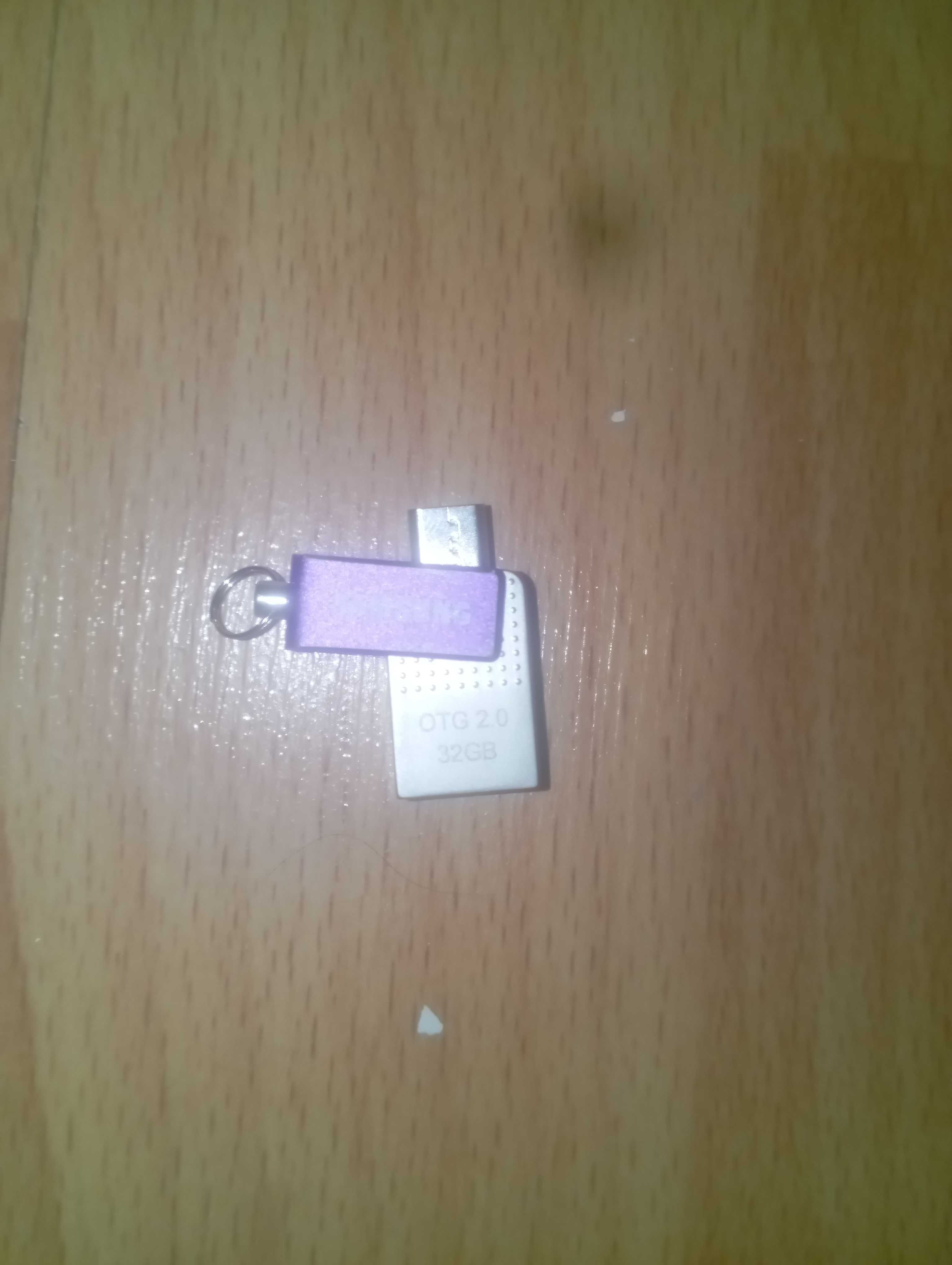 Usb флешка 32 Гб памяти работает