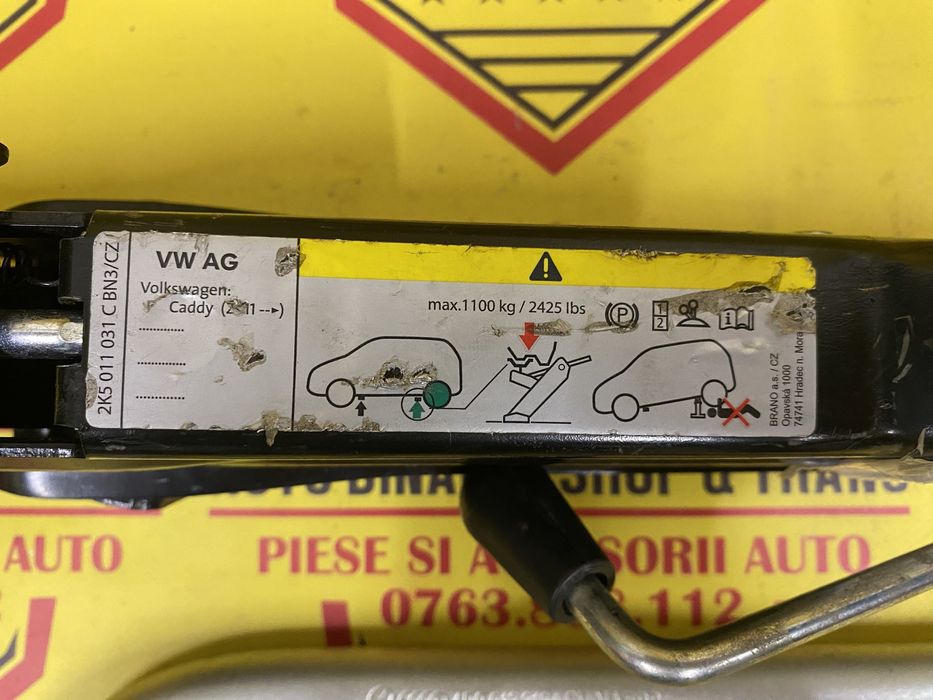 Cric auto OEM Volkswagen VW Caddy 2011 +++  1200kg 2K5011031C BN3 /CZ