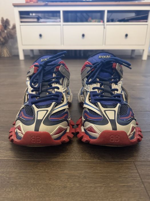 Продавам обувки мъжки размер42 Balenciaga track2 в отлично състояние