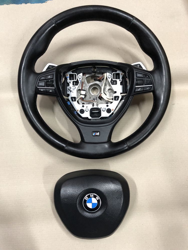 Volan M cu padele, line assist, vibratii + airbag - BMW F10, F06, F01