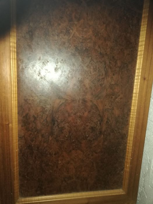 Mobila cu entarzie