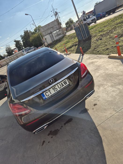 Mercedes E class 220 / LIMUZINA  , MERITA VAZUTA