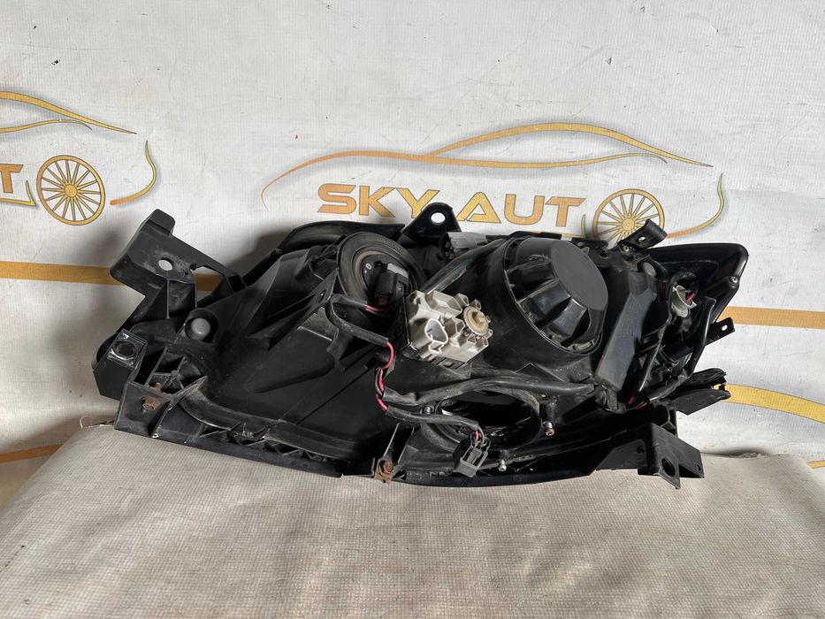 Far dreapta bixenon Subaru Impreza dupa 2007 original