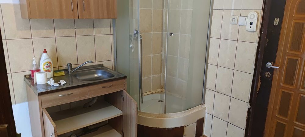 Garsoniera mica, Carierei, mobilata si utilata, posibil rate / schimb