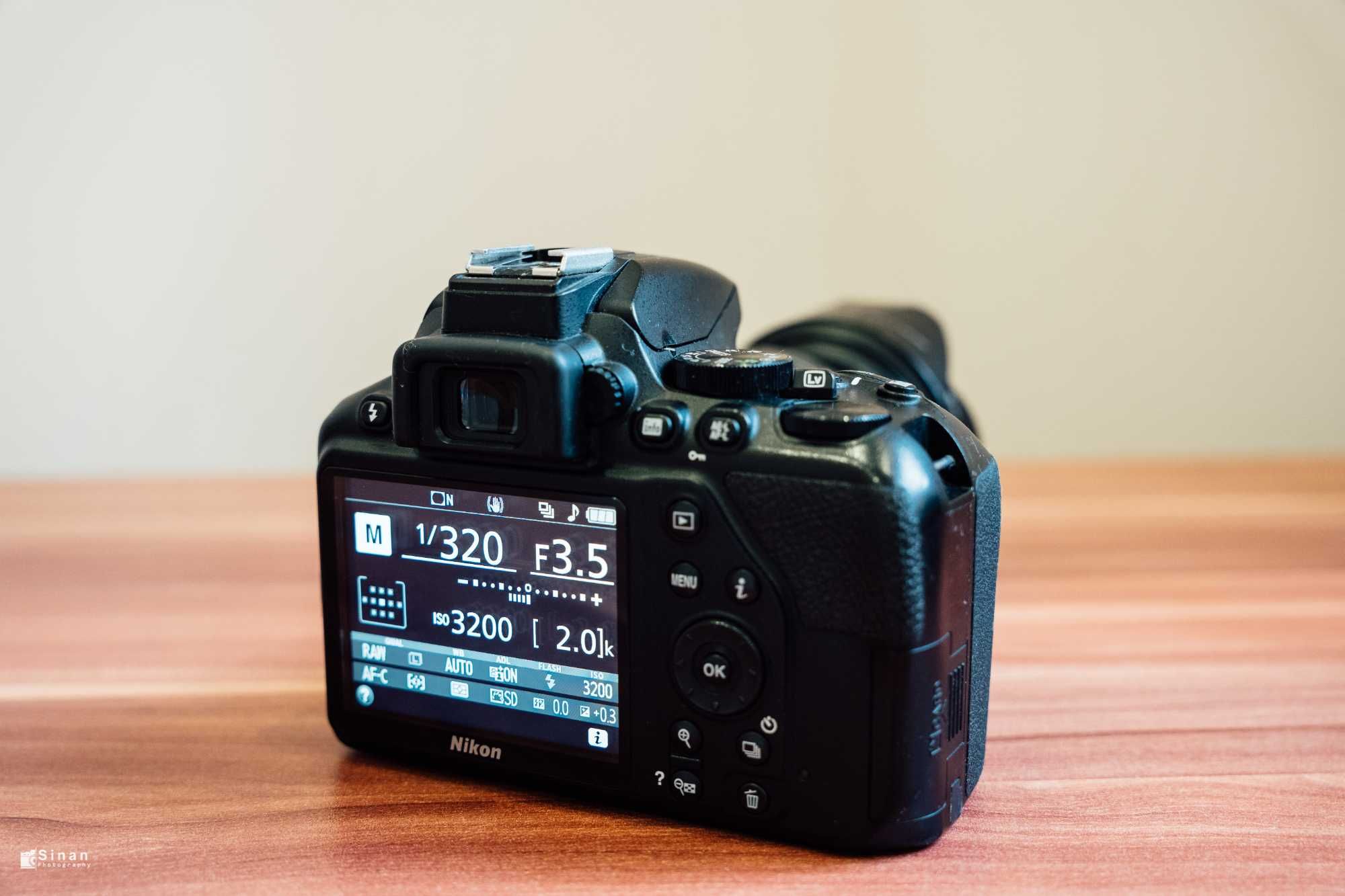 Nikon D3500 - AF-S 35mm f/1.8G / AF-P DX 18-55mm / AF-P DX 70-300mm