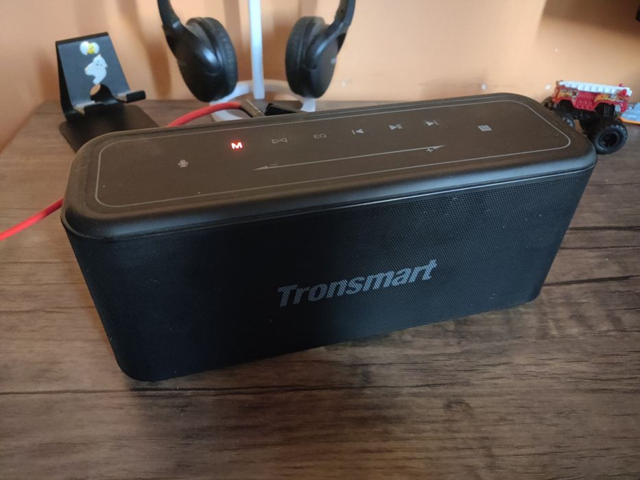 Boxa Portabila Tronsmart, Mega Bluetooth 5.0, NFC, Micrfon incorporat,