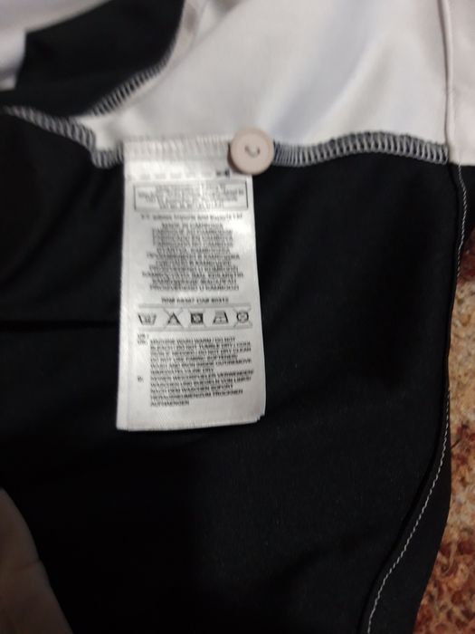 Vânzări haine sportive