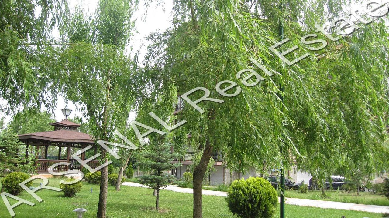 Дава се под наем Тристаен апартамент в София, Витоша - 148 кв.м за 1000 € - Снимка #5