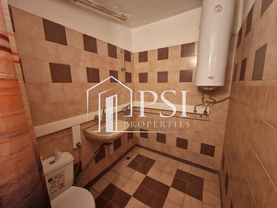 Продава се Тристаен апартамент в Пловдив, Кючук Париж - 80 кв.м за 1469 €/кв.м - Снимка #8