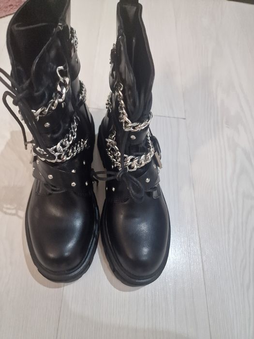 Дамски нови боти