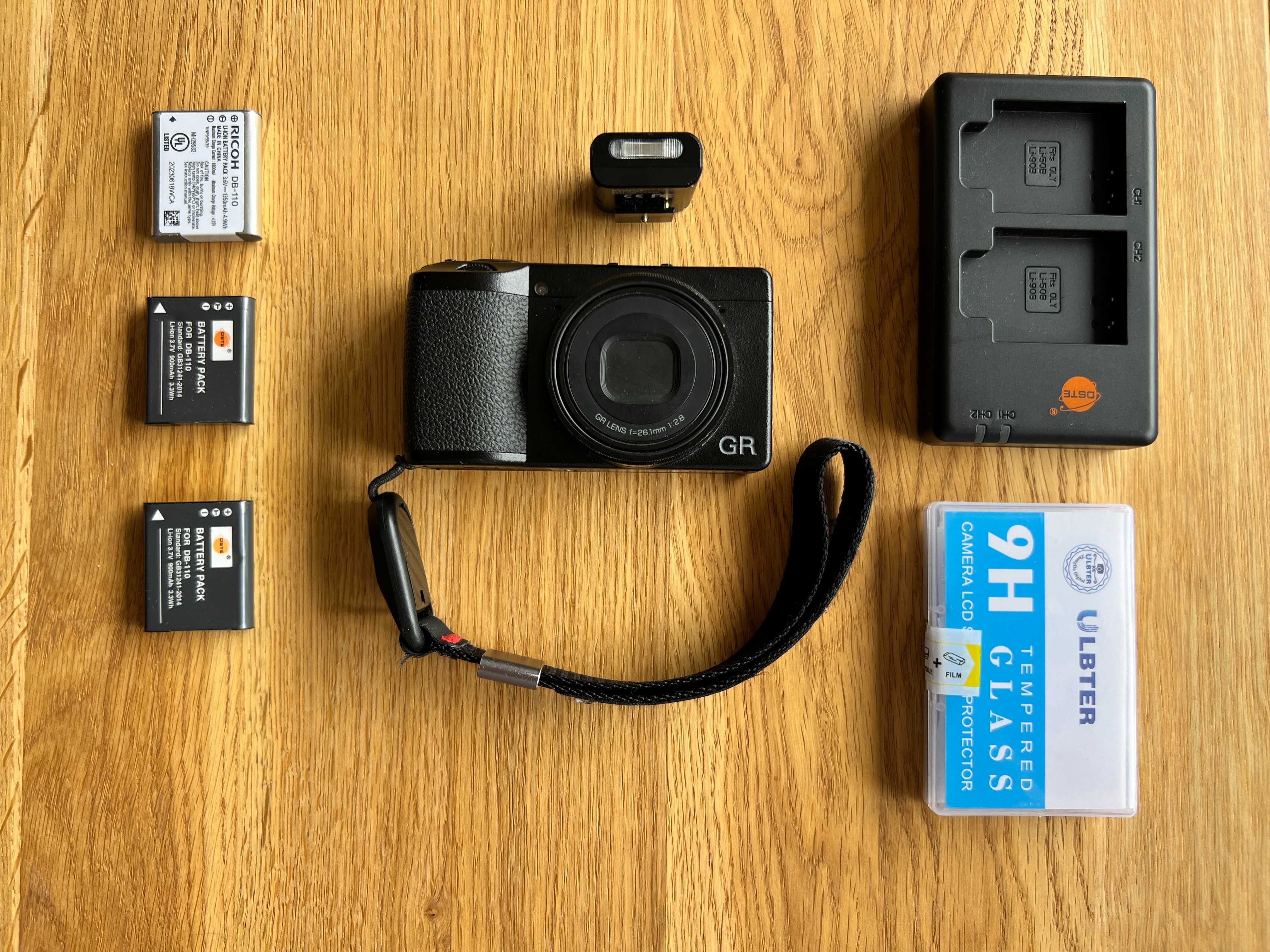 Ricoh GR IIIx в перфектно състояние