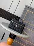 Chanel Vanity Case 25C — кожа Haas