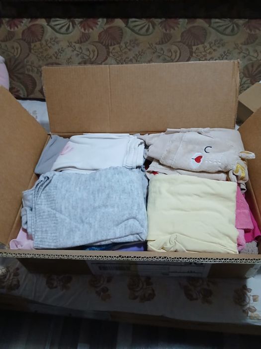 Vând haine ptr copii