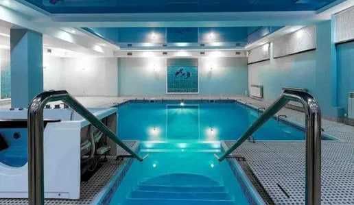 Глинка | Айбек 13-комнат 10,5-соток 658 м2 [ДМ-023]