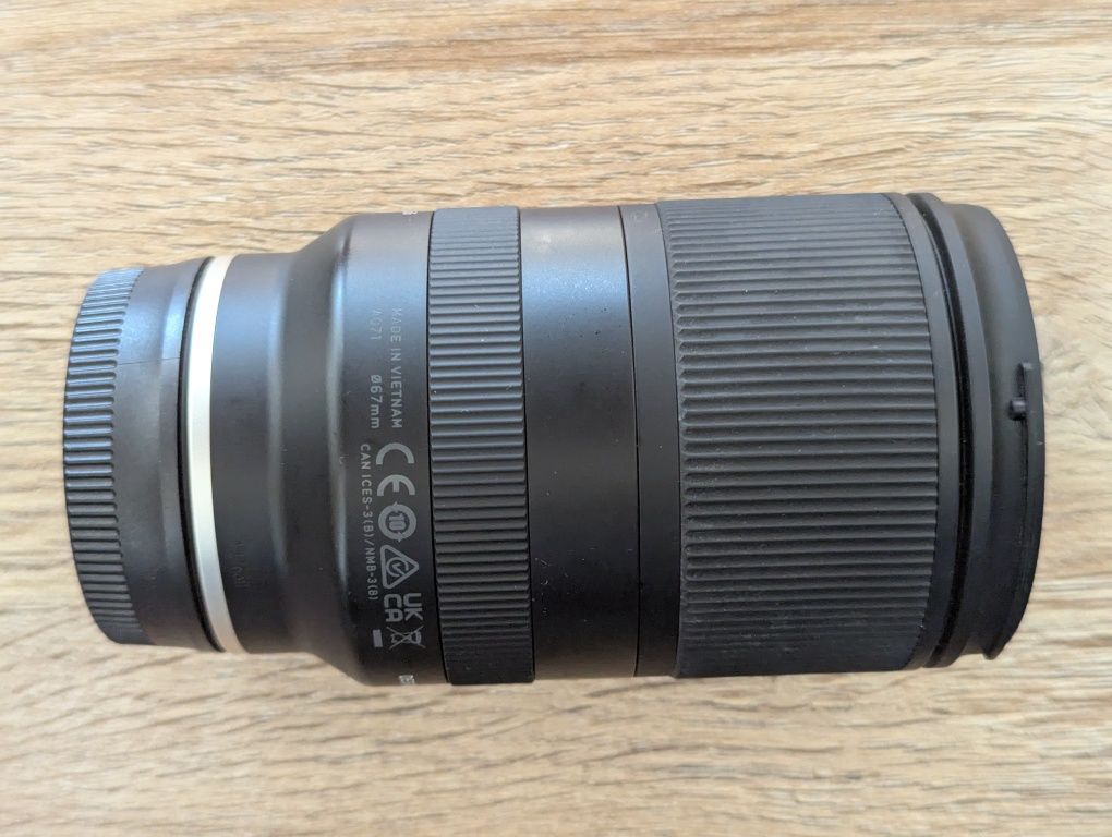 Продавам Tamron 28-200mm f2.8-5.6 DI III RXD Sony E (FE)